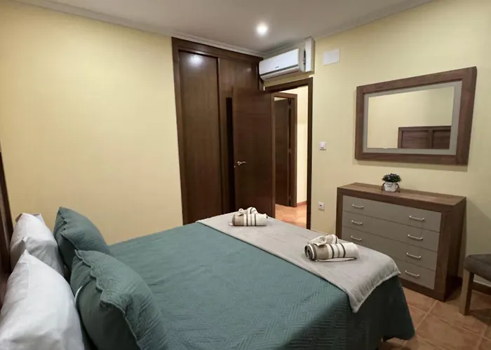 Casa Os Banos شقة